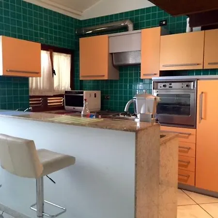 Bramasole Bed & Breakfast 3*